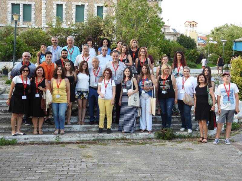 Απονομή πιστοποιητικών στο Θερινό Σχολείο Ιστορίας