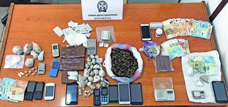 Πιάστηκαν για διακίνηση 12 κιλών ηρωίνης: 7 Μεσσήνιοι έμποροι του λευκού θανάτου