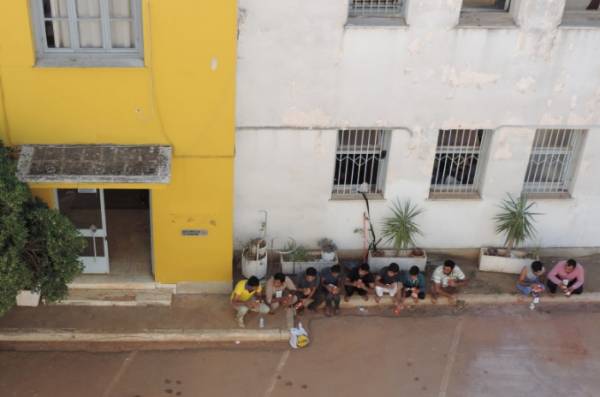 Οι ευθύνες της Πολιτείας και οι ξενοφοβικές απόψεις