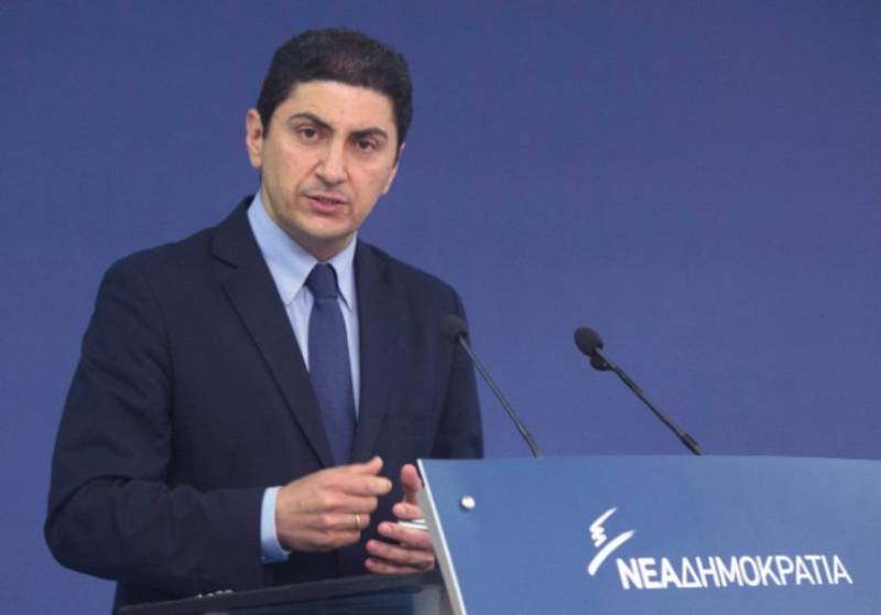 Καλώντας τους νεοδημοκράτες της Περιφέρειας να τον... αδειάσουν: Ο Αυγενάκης “καθάρισε” τον Πέτρο Τατούλη