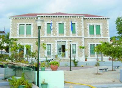 Πανεπιστήμιο Πελοποννήσου: Επίτιμοι καθηγητές Φιλολογίας οι Christopher Carey και Michael Edwards