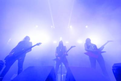 Το συγκρότημα "Suicidal Angels" στην Καλαμάτα