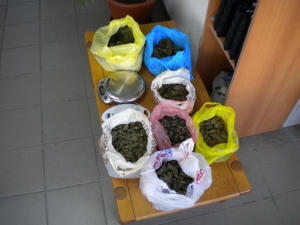 Συνελήφθη 65χρονος με 2 κιλά χασίς στη Νεμέα