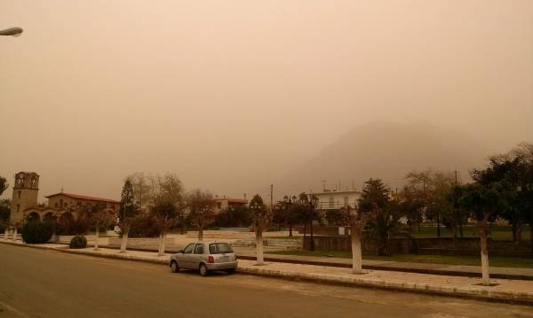 Σκηνικό... Σαχάρας στην Τριφυλία (φωτογραφίες)