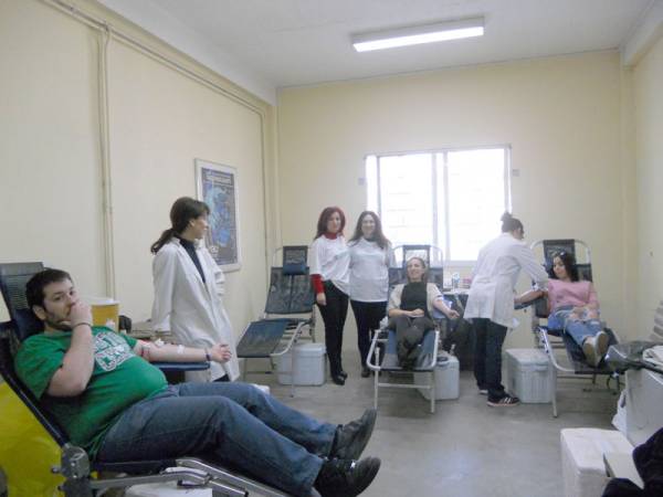 Αιμοδοσία και ενημέρωση για τους δότες μυελού των οστών 