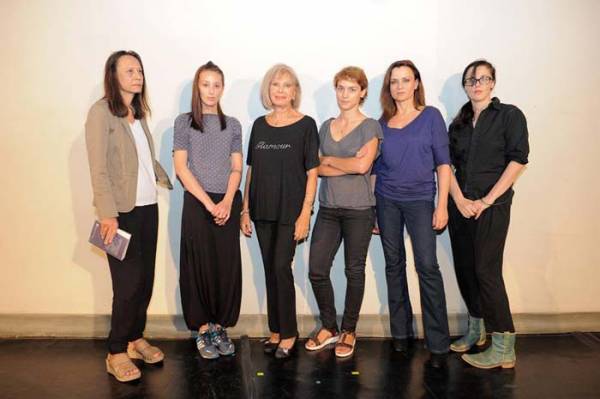 "Τα πικρά δάκρυα της Πέτρα φον Καντ" με τη Γιούλικα Σκαφιδά