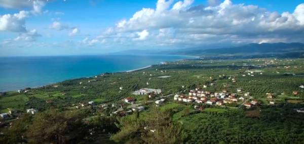 Μαγευτικές εικόνες από την Τριφυλία, τραβηγμένες από drone (video)
