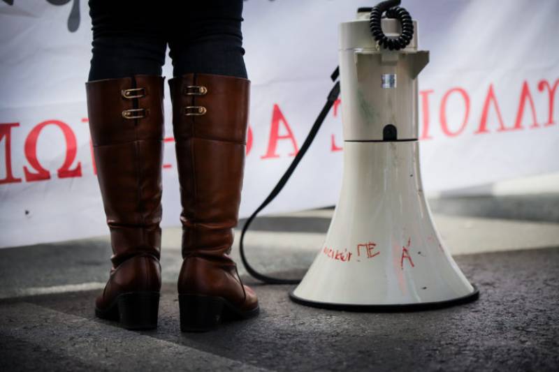 Απεργούν σήμερα εργαζόμενοι σε ιδιωτικό και δημόσιο τομέα (βίντεο)