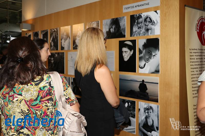 Καλαμάτα: Με επιτυχία τα εγκαίνια της 1ης Διεθνούς Φωτογραφικής Συνάντησης (φωτογραφίες)