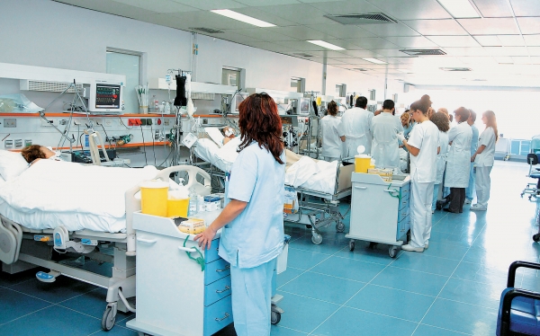 Εξώδικο ΟΕΝΓΕ σε Λυκουρέντζο για τις καθυστερημένες εφημερίες