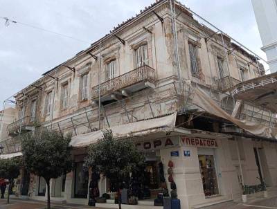 Για τη σωτηρία και αξιοποίηση του ιστορικού ξενοδοχείου “Αχίλλειον”