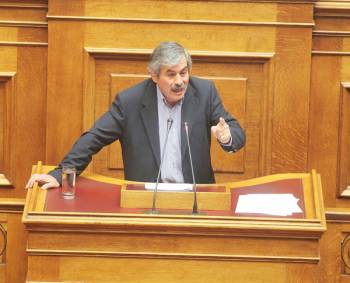Συγκέντρωση για το &quot;ΟΧΙ&quot; στην Καλαμάτα με ομιλητή Πετράκο