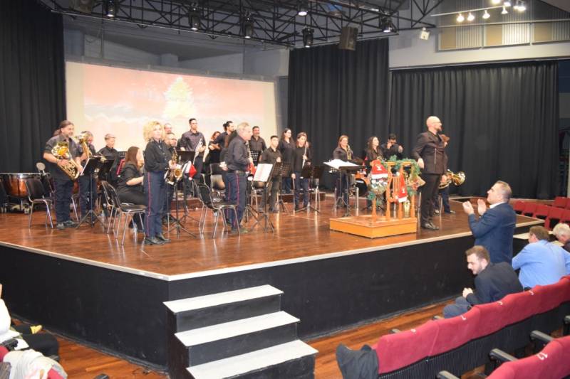 Μαγική μουσική βραδιά από τη Δημοτική Φιλαρμονική Καλαμάτας