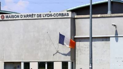 20χρονος απέδρασε από φυλακή της Γαλλίας κρυμμένος σε έναν σάκο!