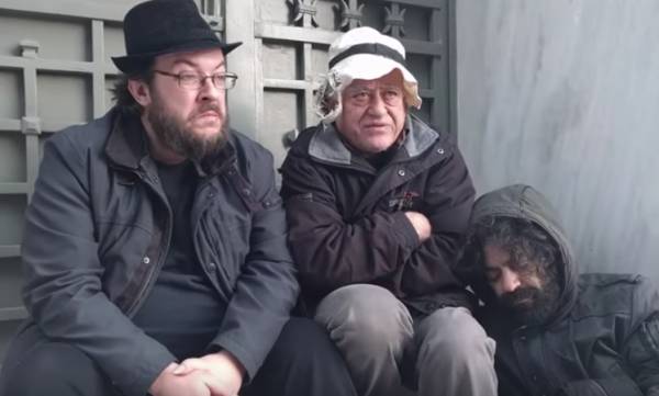 Μουσική παράσταση του Νίκου Καλογερόπουλου