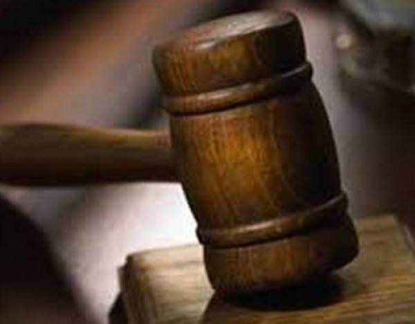 Τσιγγάνος πουλούσε ηρωίνη στο Αριοχώρι