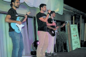 Καλαματιανοί φοιτητές στο "Open mic Messinia": Οι "Fetameriganoι" άφησαν τις καλύτερες εντυπώσεις