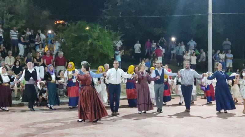 Στον «αέρα» το Αντάμωμα Παραδοσιακών Χορών Καλαμάτας
