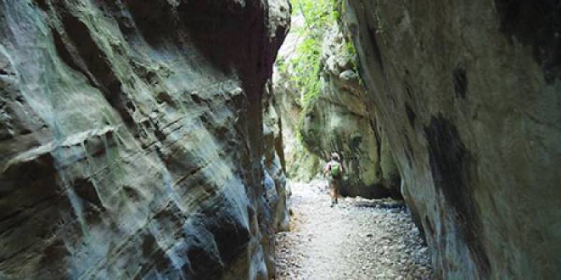 Επιχείρηση διάσωσης 3 πεζοπόρων στο φαράγγι του Ριντόμου