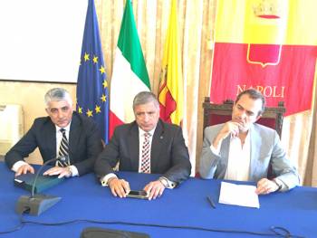 Συναντήσεις Καφαντάρη στη Νάπολη