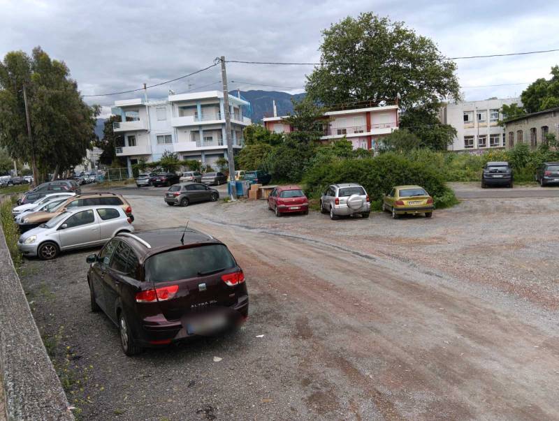 Νέο πάρκινγκ