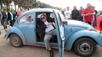 Ο "πιο φτωχός πρόεδρος" είπε όχι στο 1 εκατ. δολάρια για τον σκαραβαίο του 1987