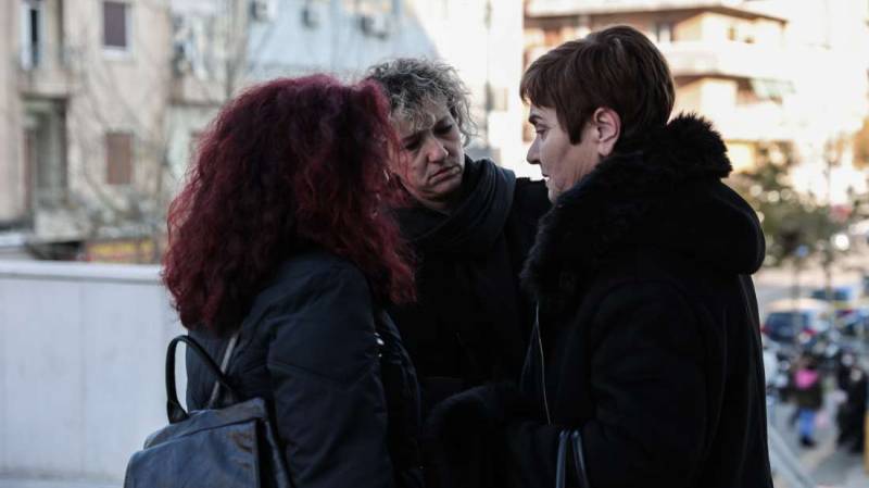 Γλυκά Νερά: Ξεσπά η μητέρα της Γαρυφαλλιάς για τον Αναγνωστόπουλο - «Καρολάιν, δεν θα τον αφήσουμε να σε δικάσει»