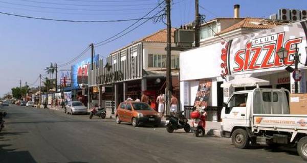 Μπράβοι πυροβόλησαν Αυστραλό τουρίστα στη Ζάκυνθο