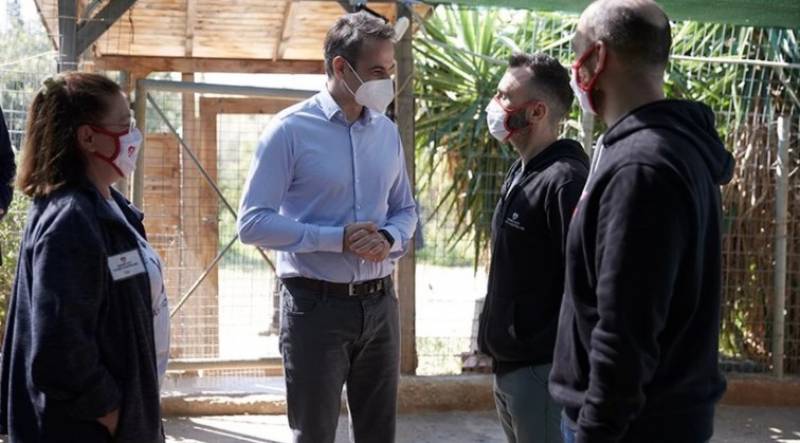 Μητσοτάκης: Εντός δέκα ημερών θα θέσουμε σε δημόσια διαβούλευση το νομοσχέδιο για τα ζώα συντροφιάς