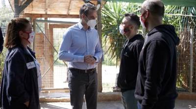 Μητσοτάκης: Εντός δέκα ημερών θα θέσουμε σε δημόσια διαβούλευση το νομοσχέδιο για τα ζώα συντροφιάς